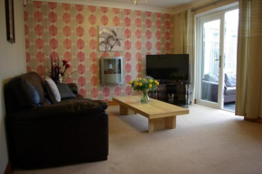 Portland Mews - 3 Bed Holiday Home By Premier Serviced Accommodation